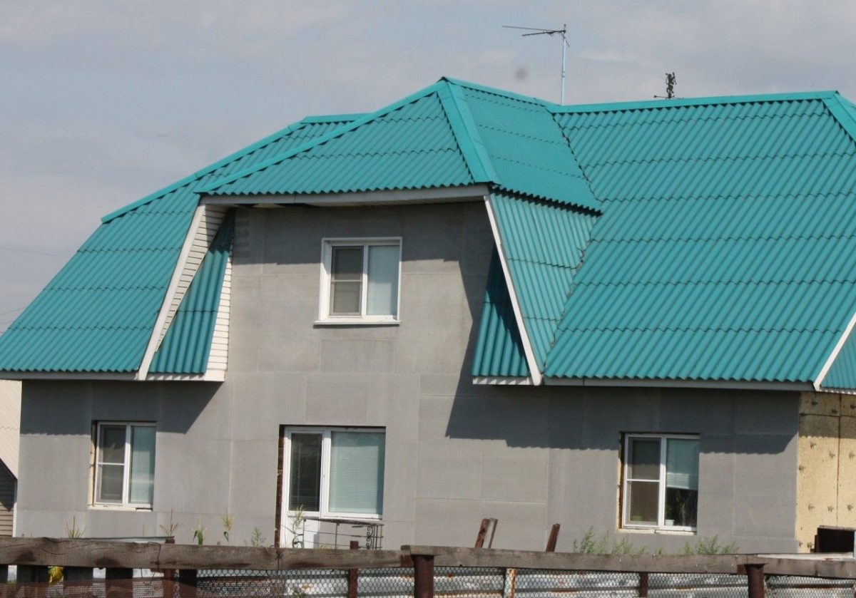 Виды покрытия крыши дома: мучительный выбор