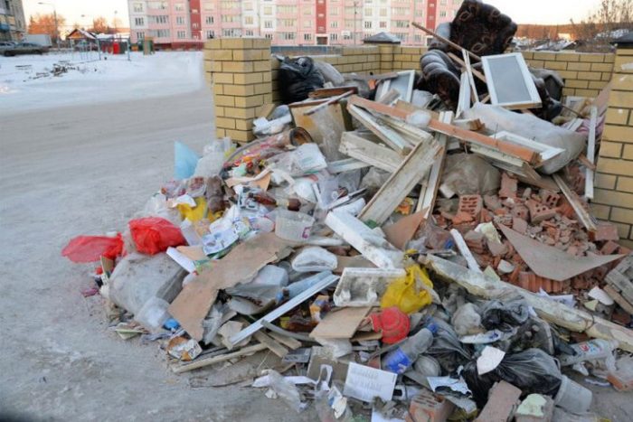 Как и куда вывозить строительный мусор: что, где, когда, почем и кем?