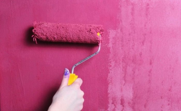 Как красить стены валиком: результат работы без полос, разводов и «прорех»